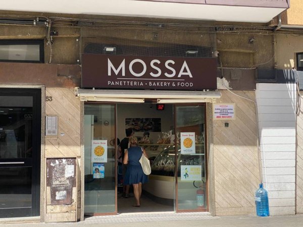 negozio in vendita a Bari in zona Poggiofranco