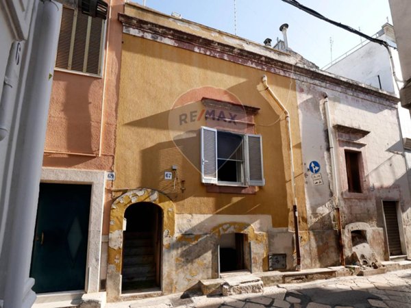 casa indipendente in vendita a Bari in zona Carbonara