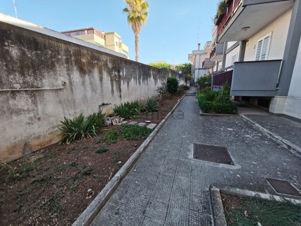 appartamento in vendita a Bari in zona Palese/Macchie
