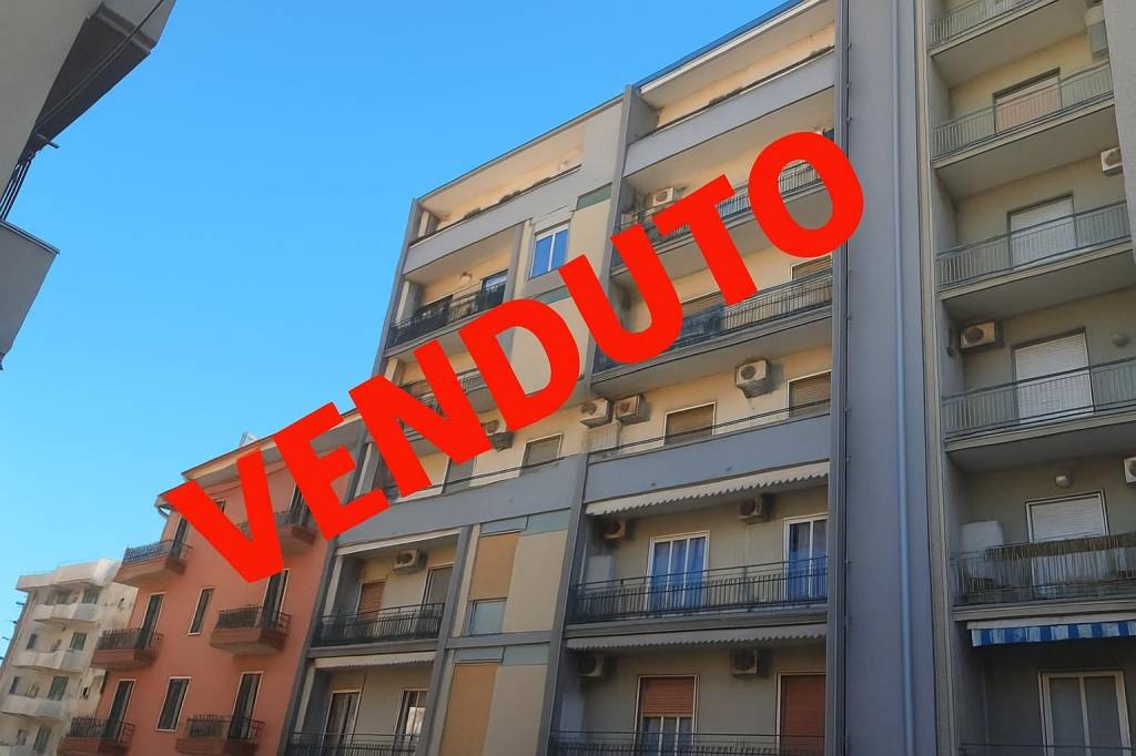 appartamento in vendita a Bari in zona Carrassi