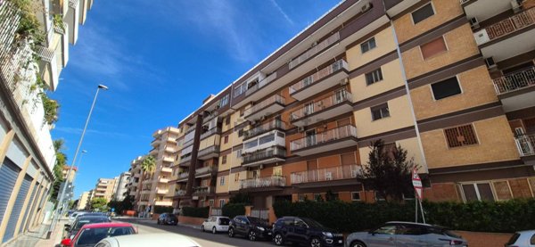 appartamento in vendita a Bari in zona Picone