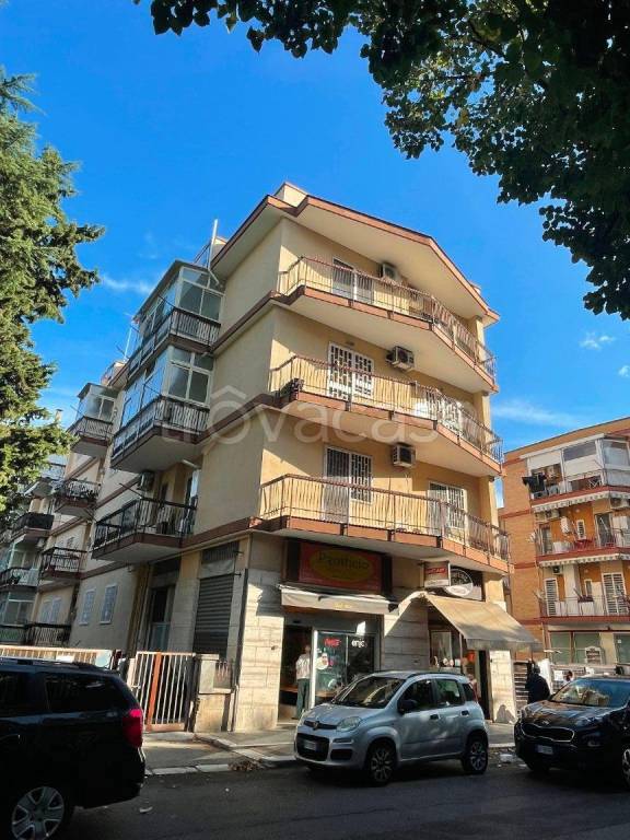 appartamento in vendita a Bari in zona Poggiofranco