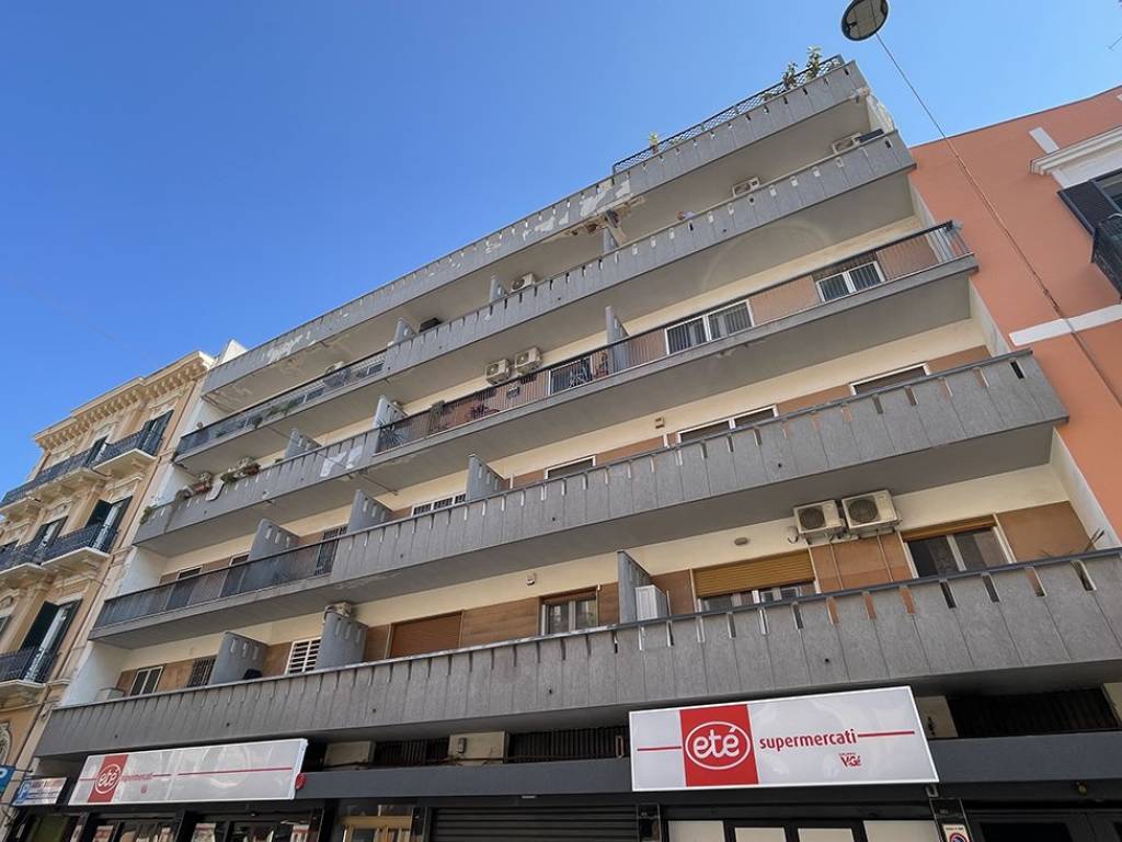 appartamento in vendita a Bari in zona Libertà