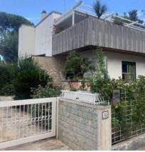 casa indipendente in vendita a Bari in zona Carbonara