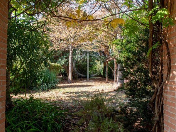 casa indipendente in vendita a Bari in zona Torre a Mare