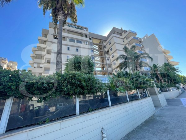 appartamento in vendita a Bari in zona Picone