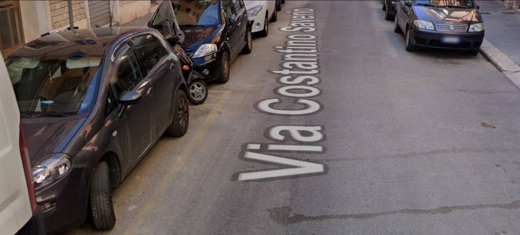 negozio in vendita a Bari in zona Libertà