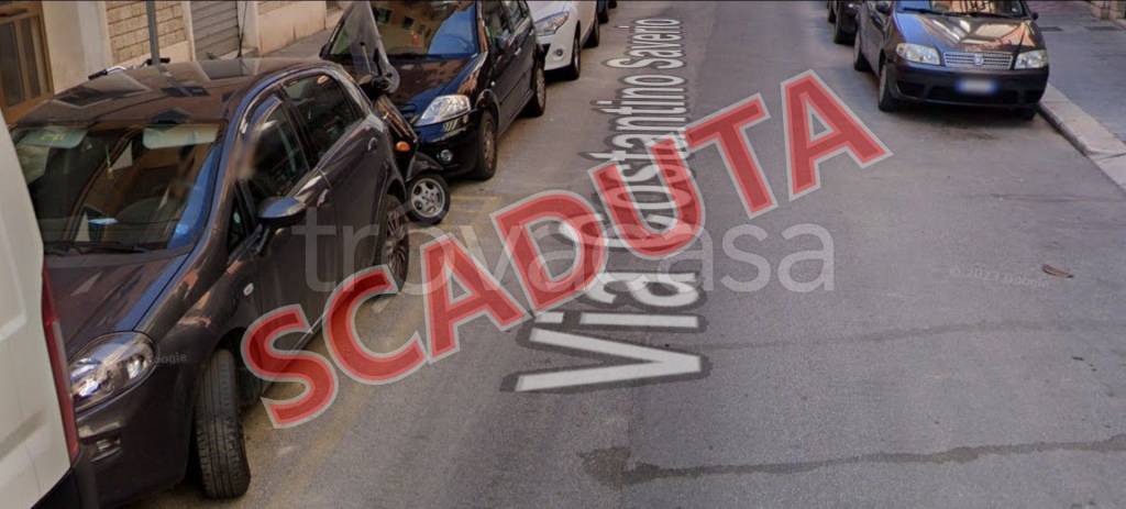 negozio in vendita a Bari