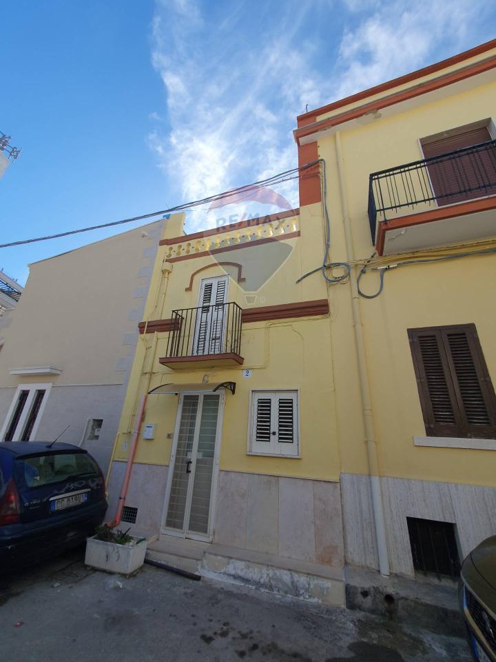 casa indipendente in vendita a Bari in zona Carbonara