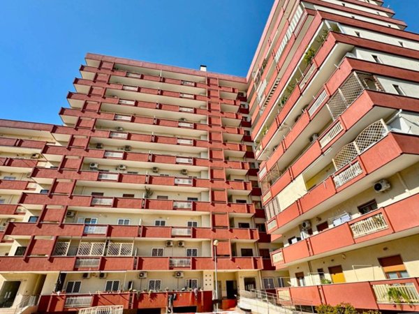 appartamento in vendita a Bari in zona Poggiofranco
