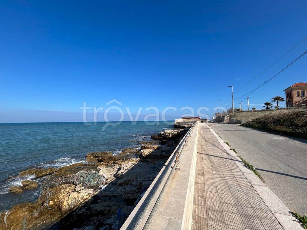 casa indipendente in vendita a Bari in zona San Giorgio