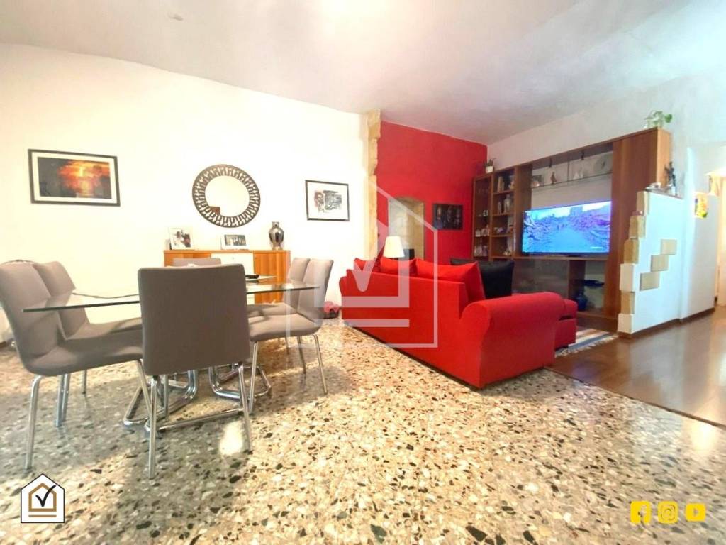 appartamento in vendita a Bari in zona Murat