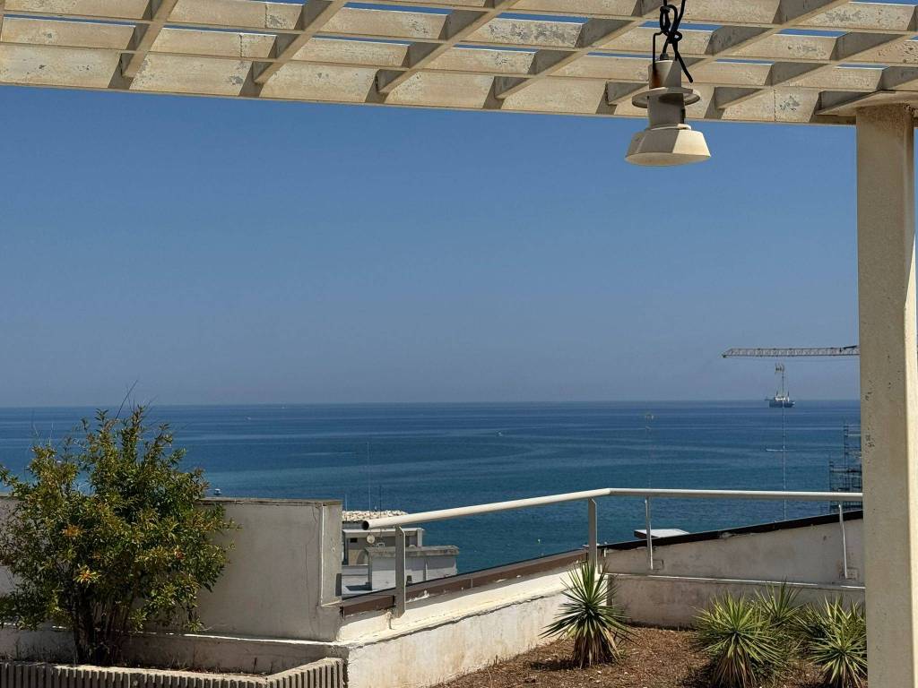 appartamento in vendita a Bari in zona San Girolamo