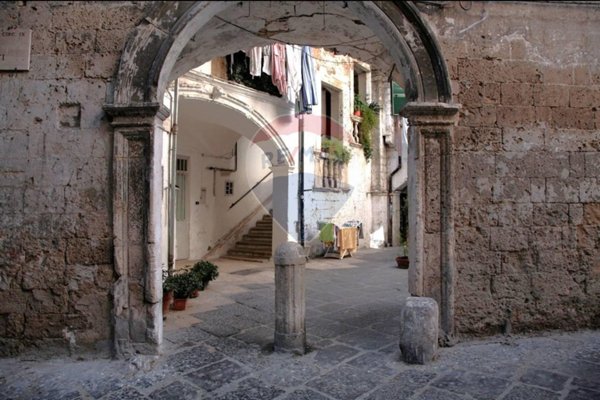 appartamento in vendita a Bari in zona Città Vecchia