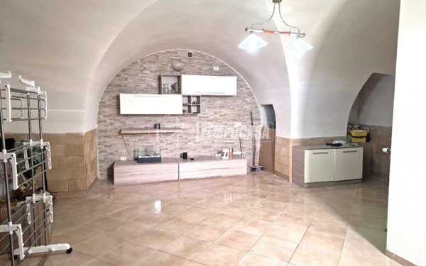 casa indipendente in vendita a Bari in zona Carbonara