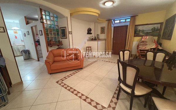 casa indipendente in vendita a Bari in zona Carbonara