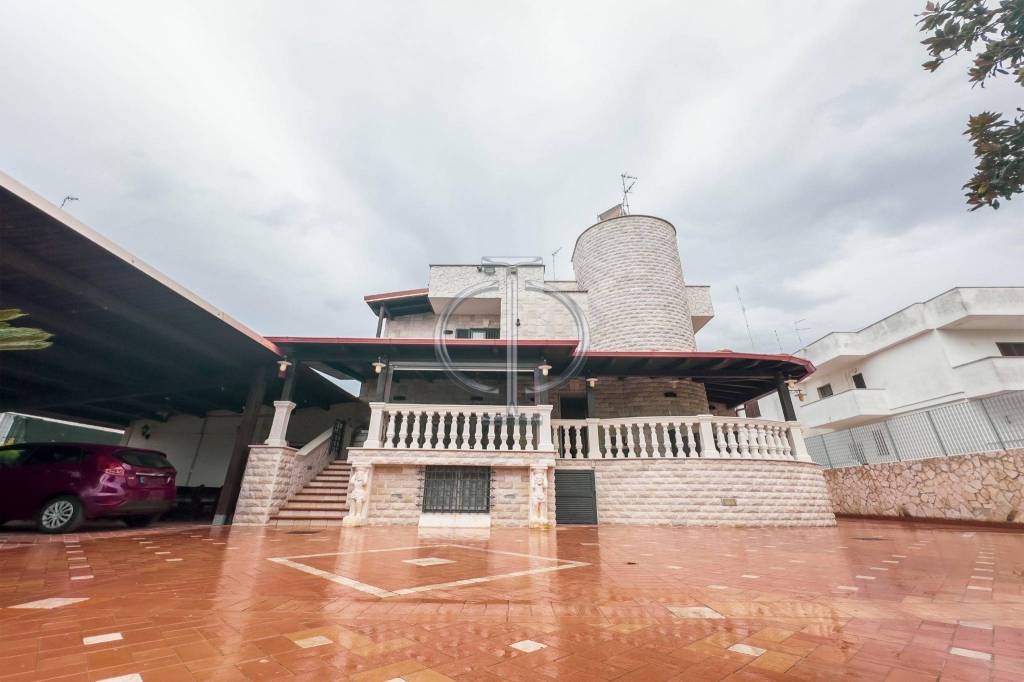 casa indipendente in vendita a Bari in zona Palese/Macchie