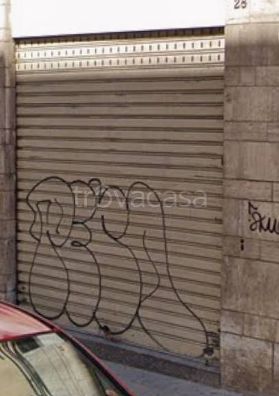 negozio in vendita a Bari in zona Libertà