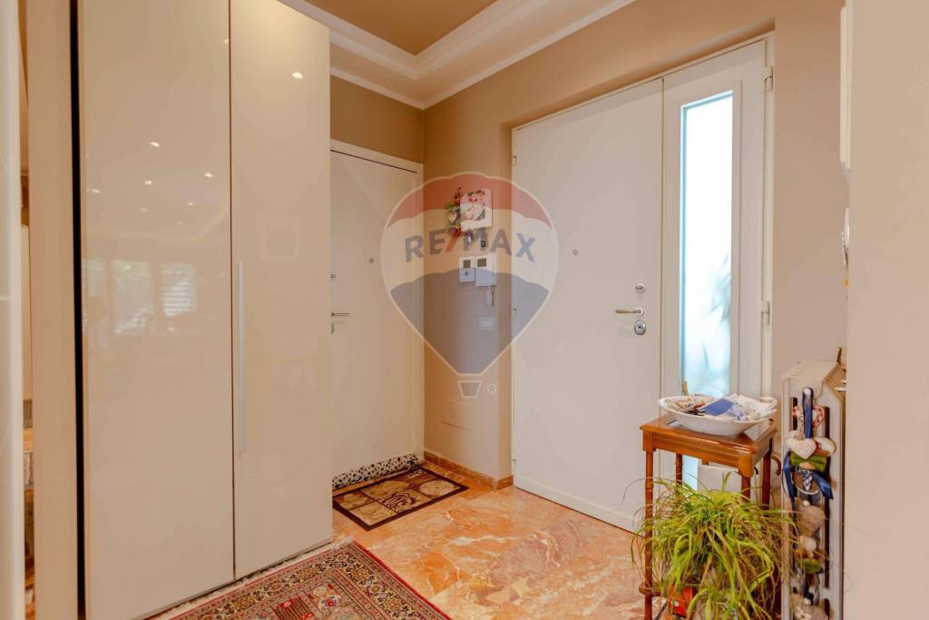 appartamento in vendita a Bari in zona Carbonara