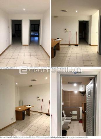 negozio in vendita a Bari