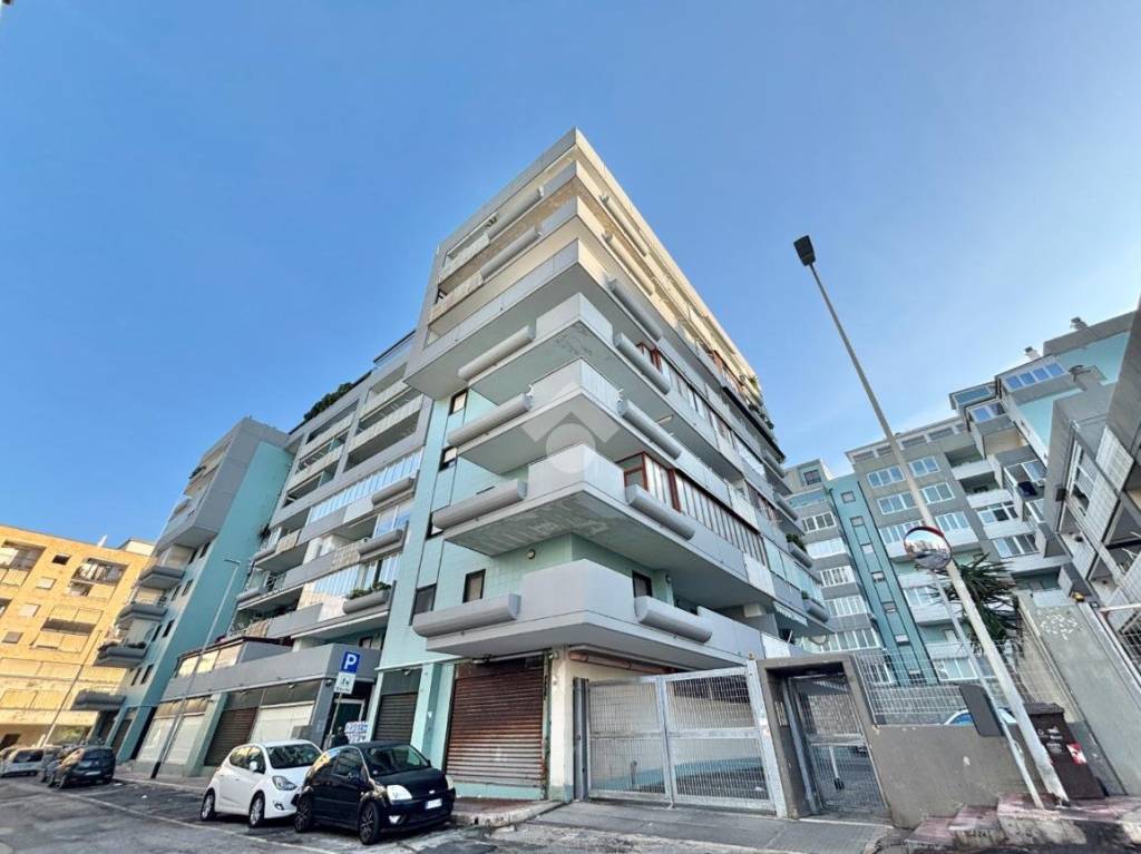 appartamento in vendita a Bari in zona San Girolamo