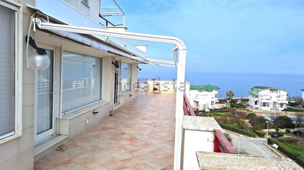 appartamento in vendita a Bari in zona Torre a Mare