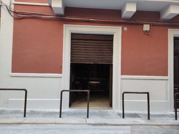 locale commerciale in vendita a Bari in zona San Pasquale