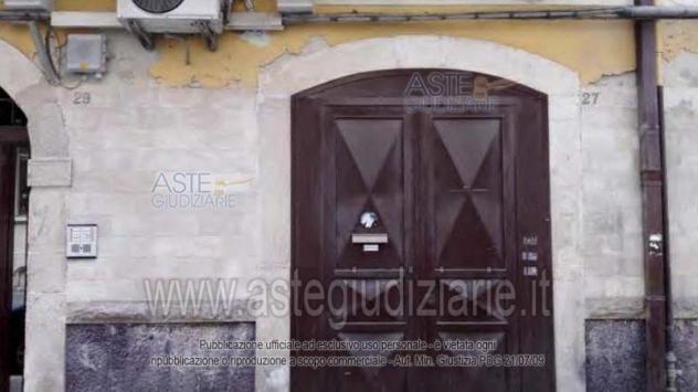 negozio in vendita a Bari in zona Madonnella