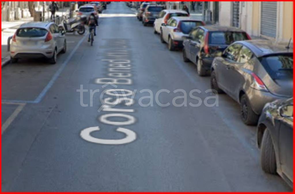 locale commerciale in vendita a Bari in zona Carrassi