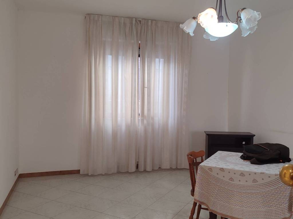 intera palazzina in vendita a Bari in zona Carbonara