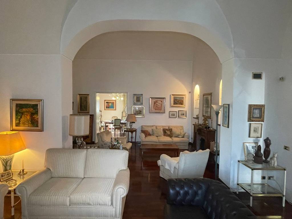 casa indipendente in vendita a Bari in zona Torre a Mare