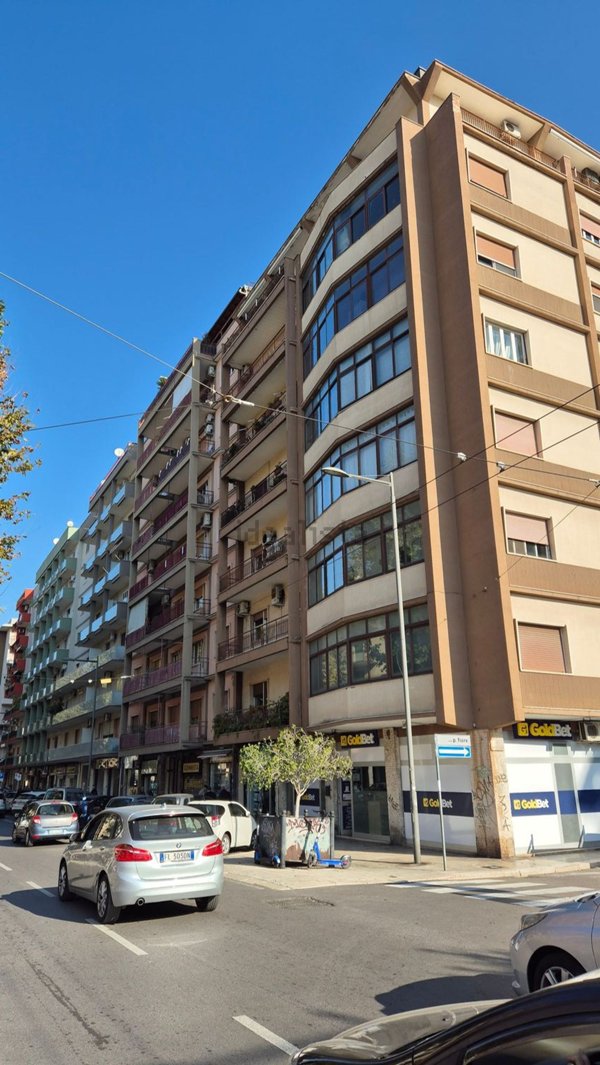 appartamento in vendita a Bari in zona Carrassi