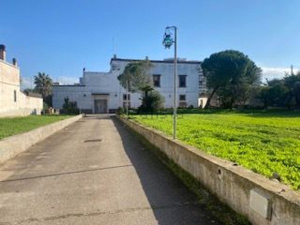 casale in vendita a Bari