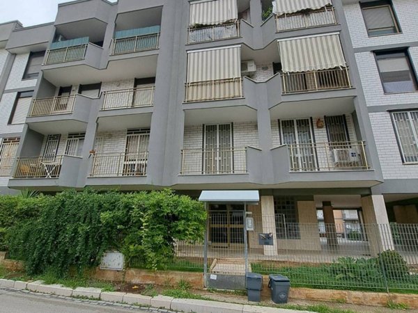 appartamento in vendita a Bari in zona San Paolo