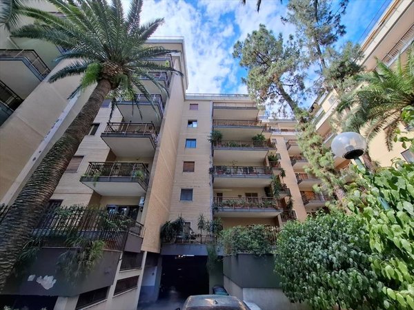 appartamento in vendita a Bari in zona Picone