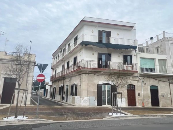 casa indipendente in vendita a Bari in zona Santo Spirito