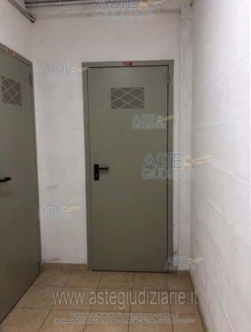 locale commerciale in vendita a Bari