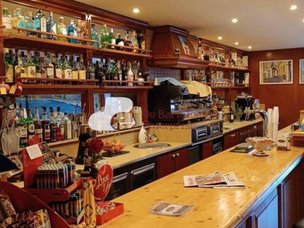 negozio in vendita a Bari in zona Murat