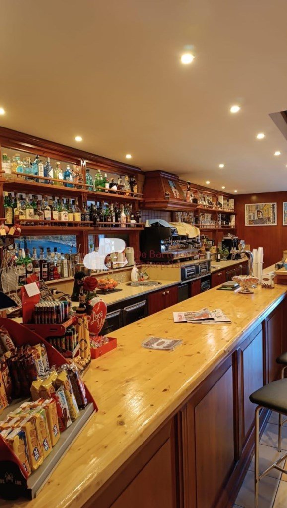 negozio in vendita a Bari in zona Murat