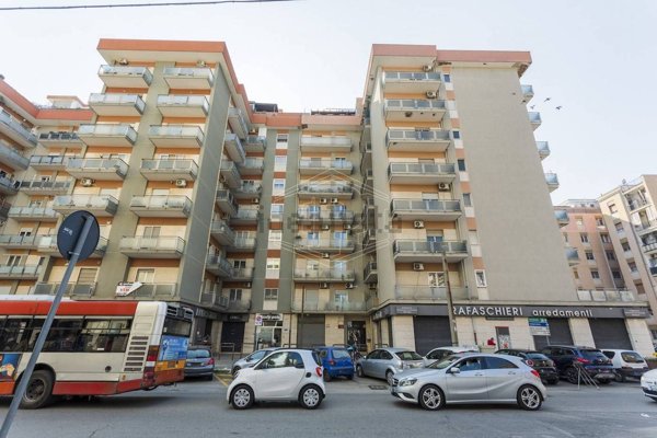 appartamento in vendita a Bari in zona Libertà