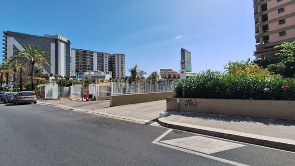 casa indipendente in vendita a Bari in zona Poggiofranco