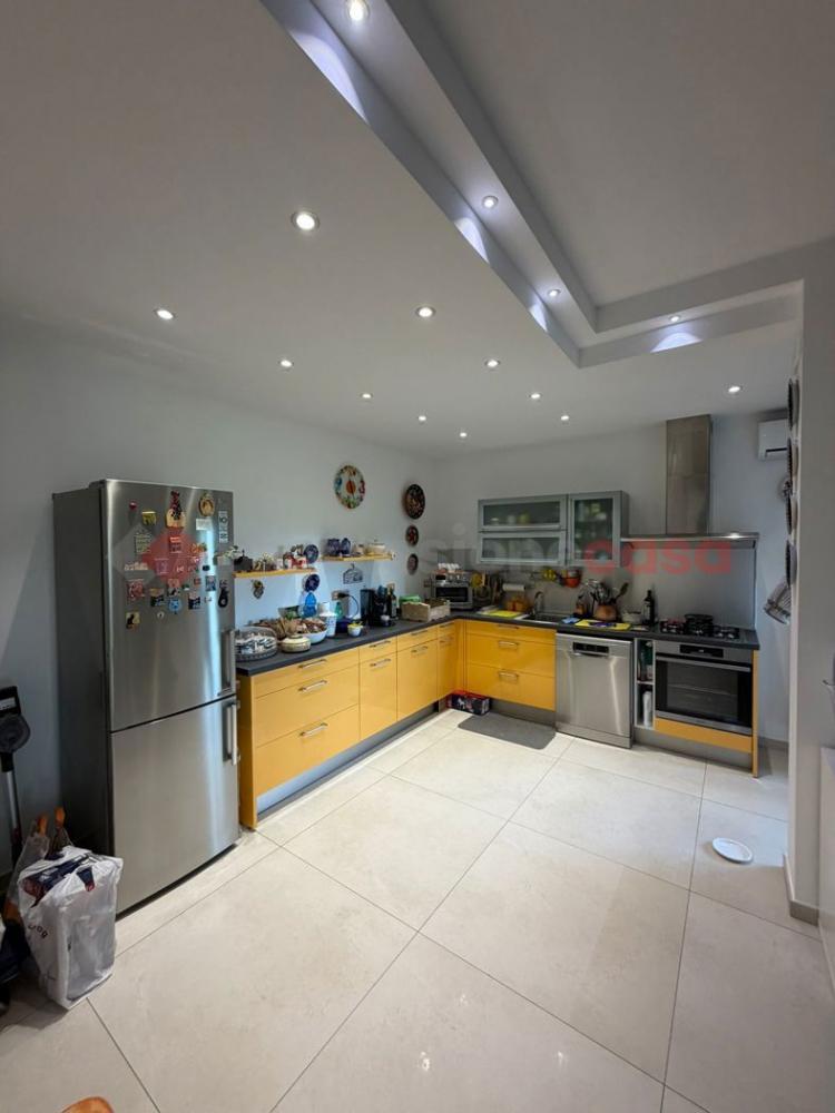 appartamento in vendita a Bari in zona Poggiofranco