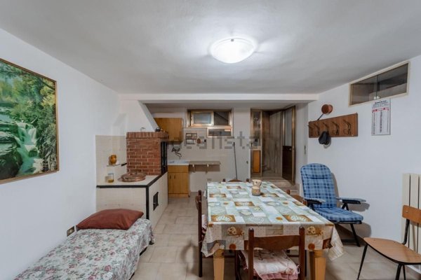 casa semindipendente in vendita a Bari in zona Carbonara