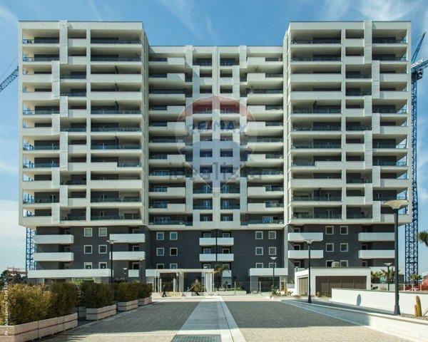 ufficio in vendita a Bari in zona Picone