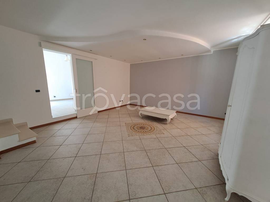 casa indipendente in vendita a Bari in zona Ceglie del Campo