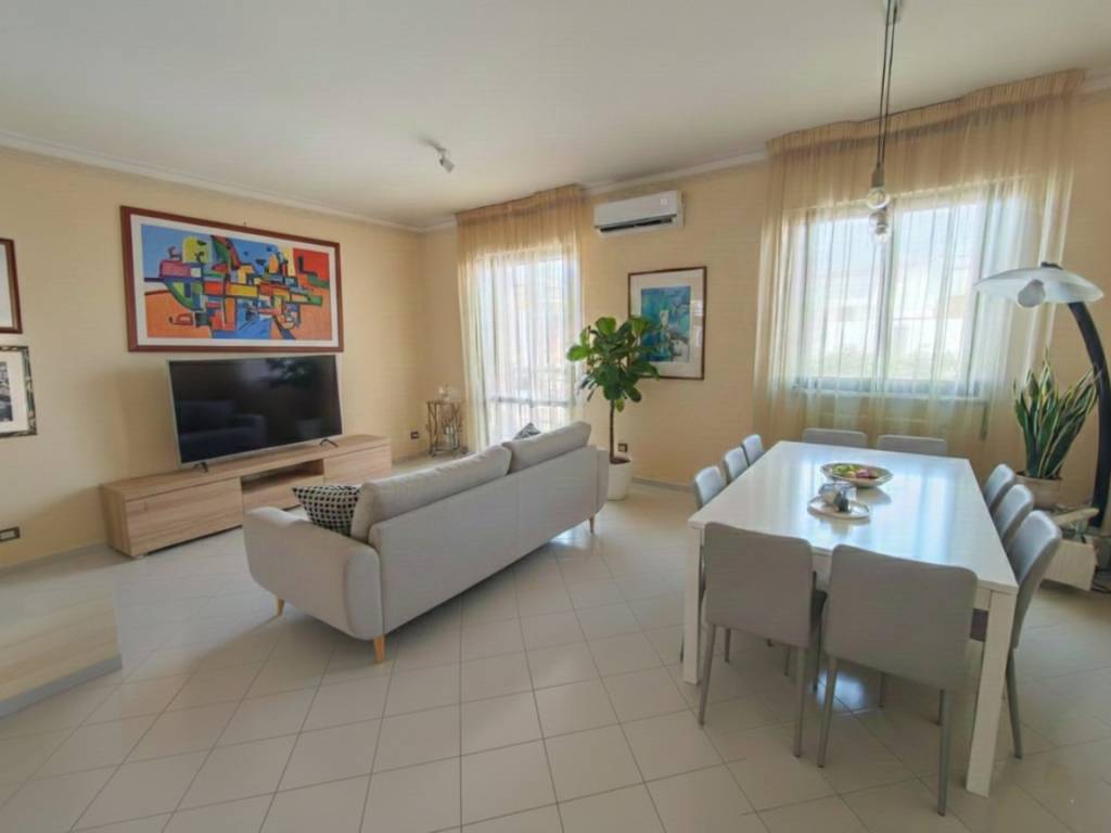 appartamento in vendita a Bari in zona Palese/Macchie