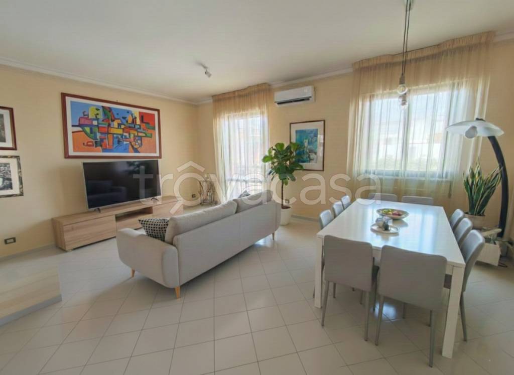 appartamento in vendita a Bari in zona Palese/Macchie