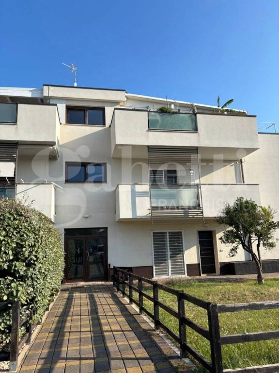 appartamento in vendita a Bari in zona Fesca