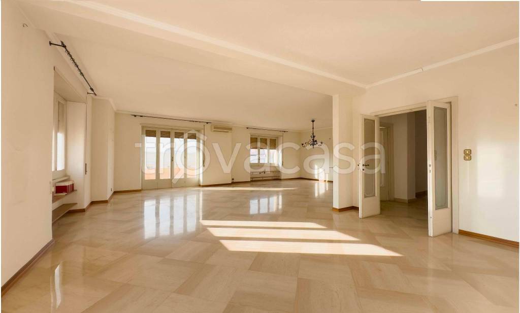 appartamento in vendita a Bari in zona Madonnella