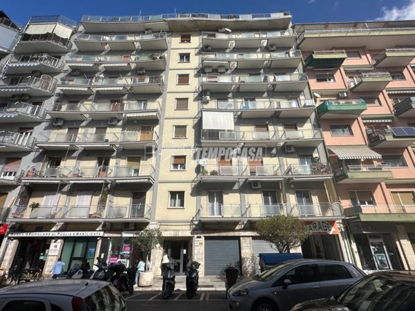 appartamento in vendita a Bari in zona Japigia